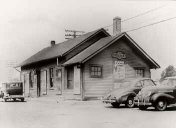 65. Station-Rosedale-View NW - Summer-1941.jpg (73718 bytes)